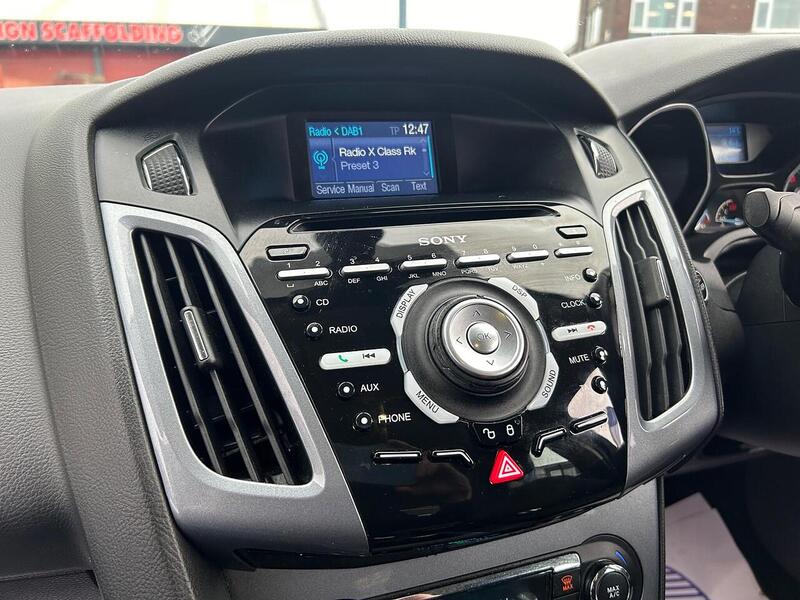 Used Ford Focus 2013 for sale - 76450335: Photo 32