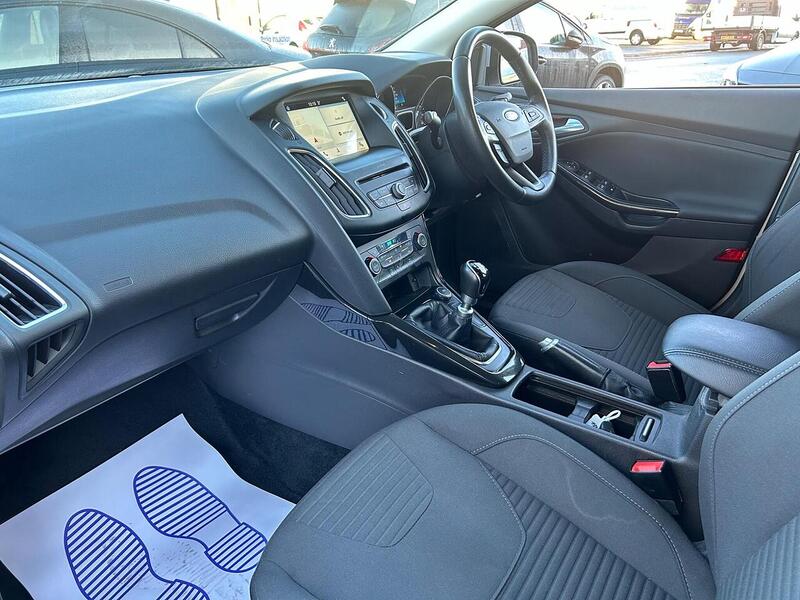 Used Ford Focus 2017 for sale - 77012285: Photo 20