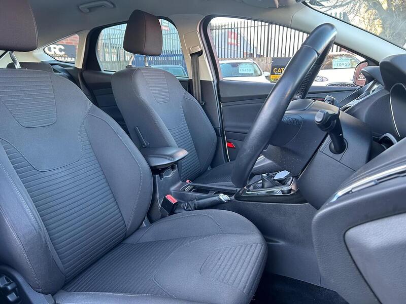 Used Ford Focus 2017 for sale - 77012285: Photo 21