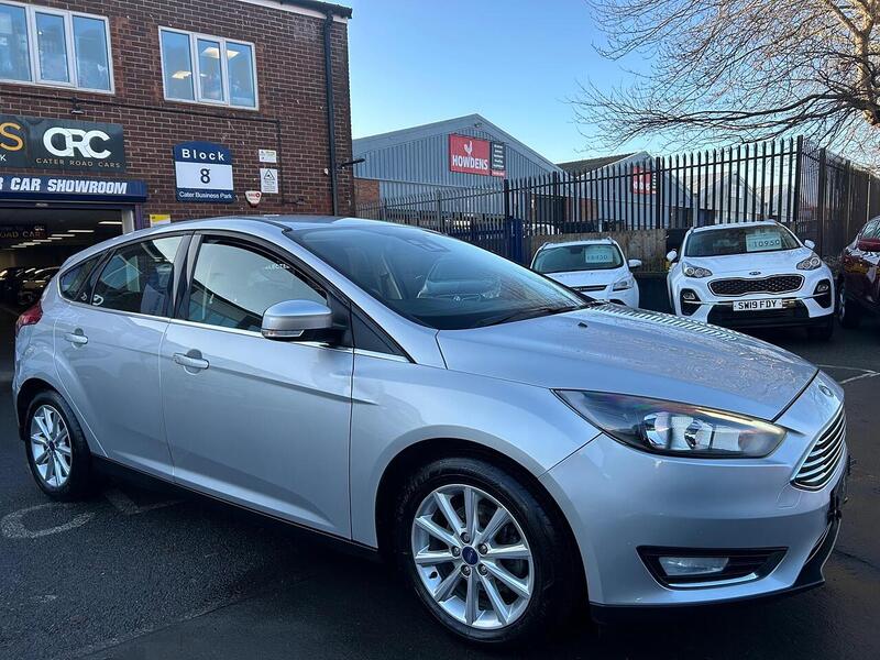 Used Ford Focus 2017 for sale - 77012285: Photo 5