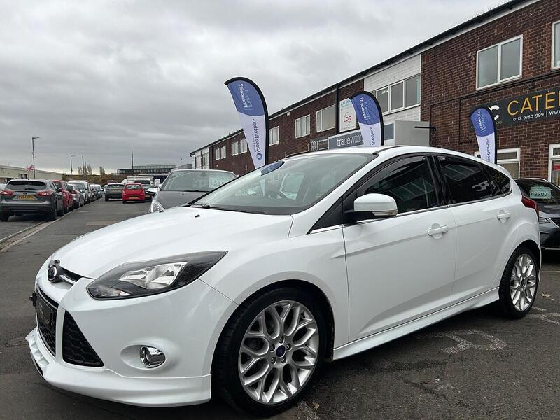 Used Ford Focus 2013 for sale - 76464449: Photo 4