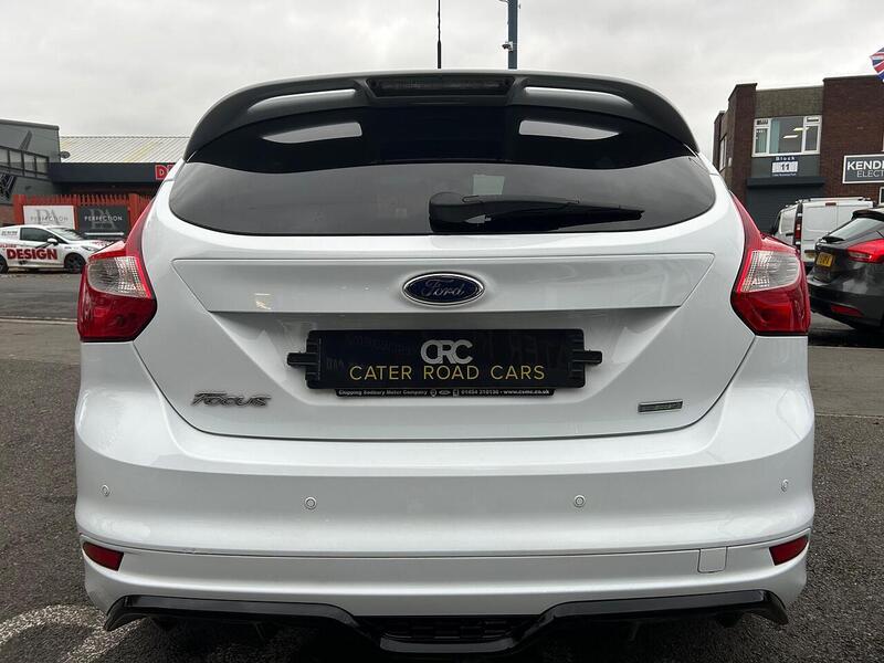 Used Ford Focus 2013 for sale - 76464449: Photo 8