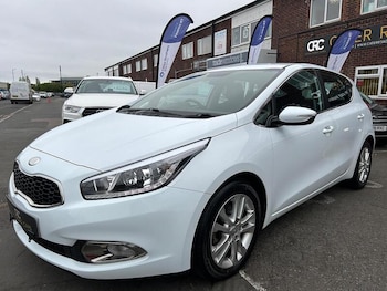Used Kia Ceed 2013 for sale - 78242120: Photo