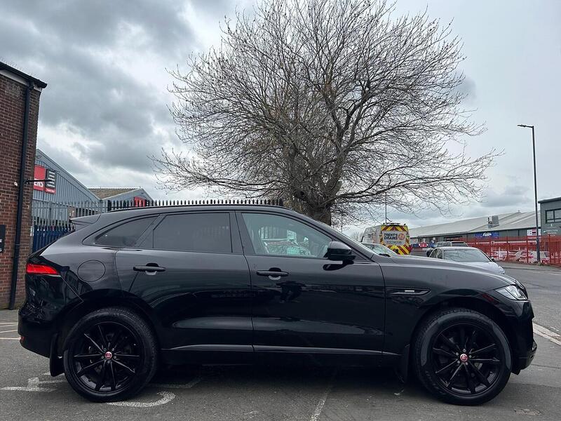 Used Jaguar F-Pace 2017 for sale - 78197527: Photo 11