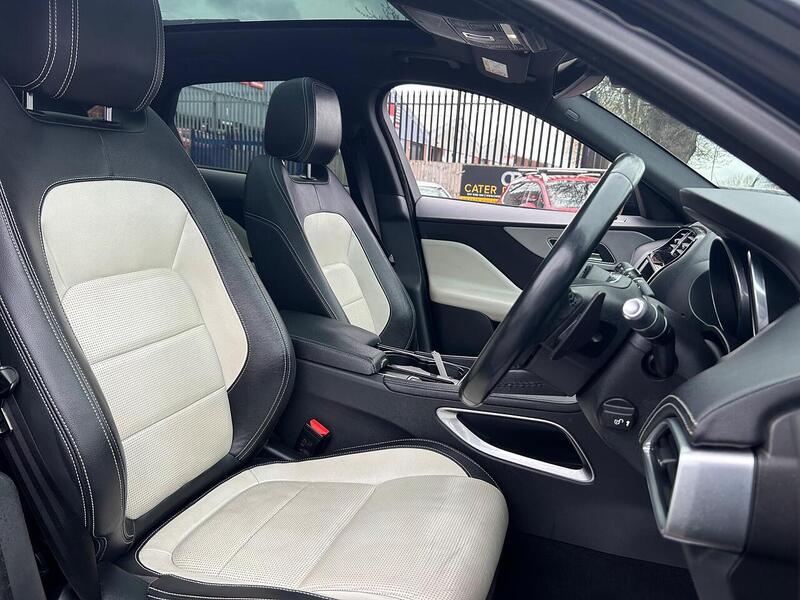 Used Jaguar F-Pace 2017 for sale - 78197527: Photo 19