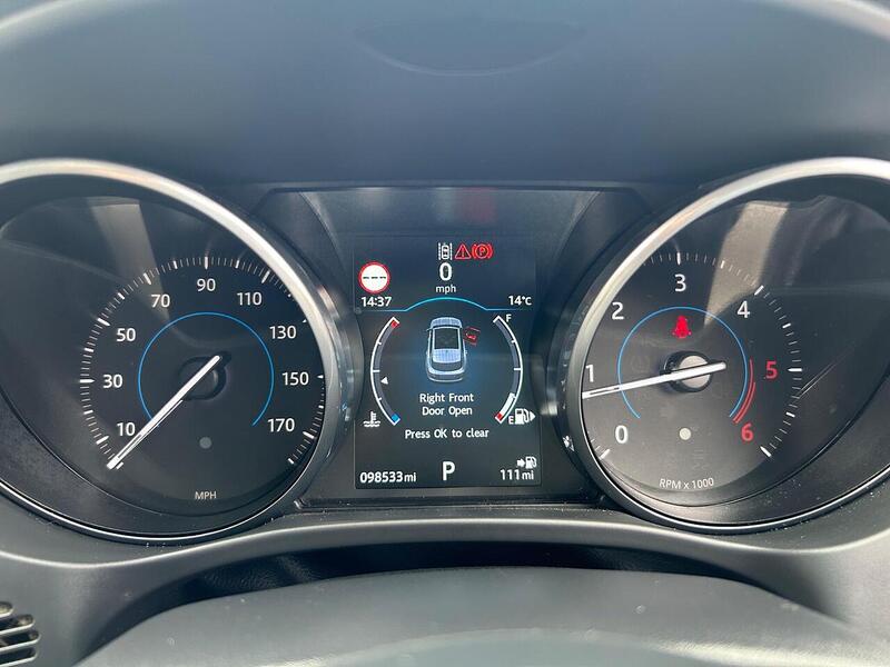 Used Jaguar F-Pace 2017 for sale - 78197527: Photo 29