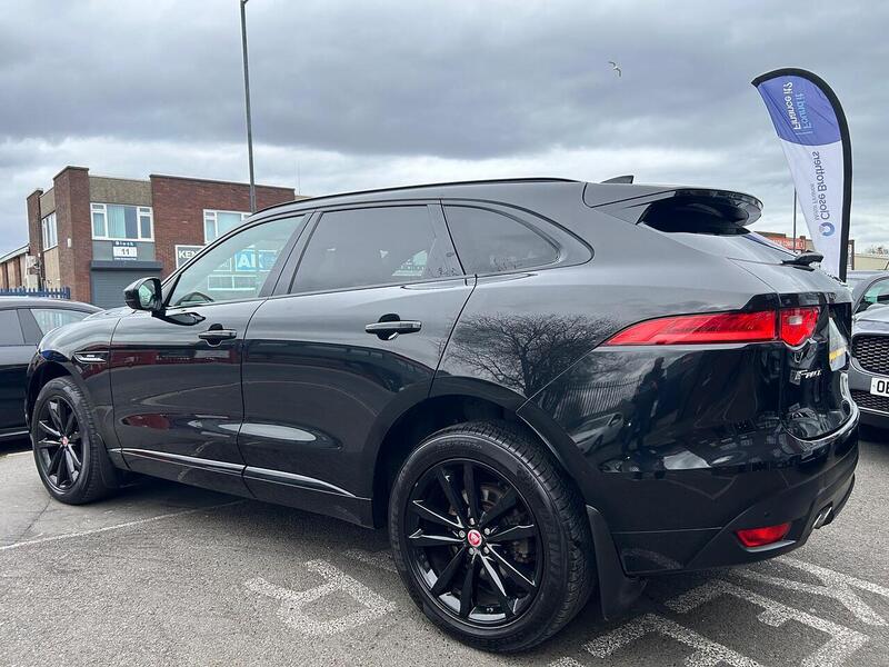Used Jaguar F-Pace 2017 for sale - 78197527: Photo 4