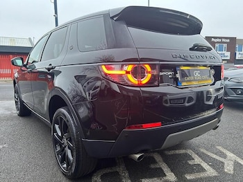Used Land Rover Discovery Sport 2017 for sale - 77027575: Photo