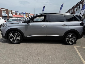 Used Peugeot 5008 2020 for sale - 79470792: Photo