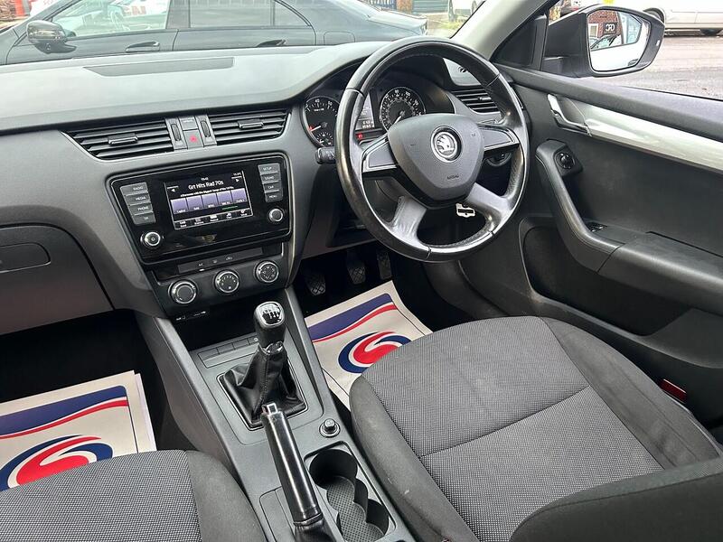 Used Skoda Octavia 2014 for sale - 76566308: Photo 17