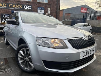 Used Skoda Octavia 2014 for sale - 76566308: Photo