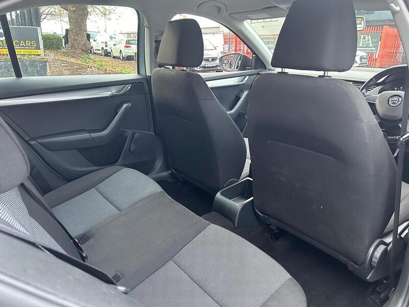 Used Skoda Octavia 2014 for sale - 76566308: Photo 21