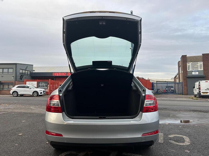 Used Skoda Octavia 2014 for sale - 76566308: Photo 32