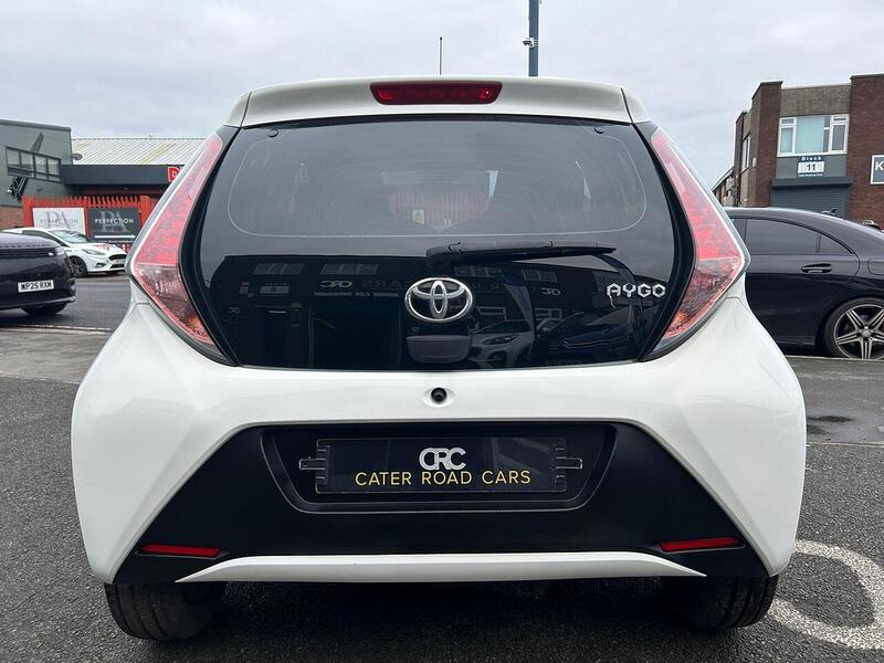 Used Toyota AYGO 2015 for sale - 77404575: Photo 10