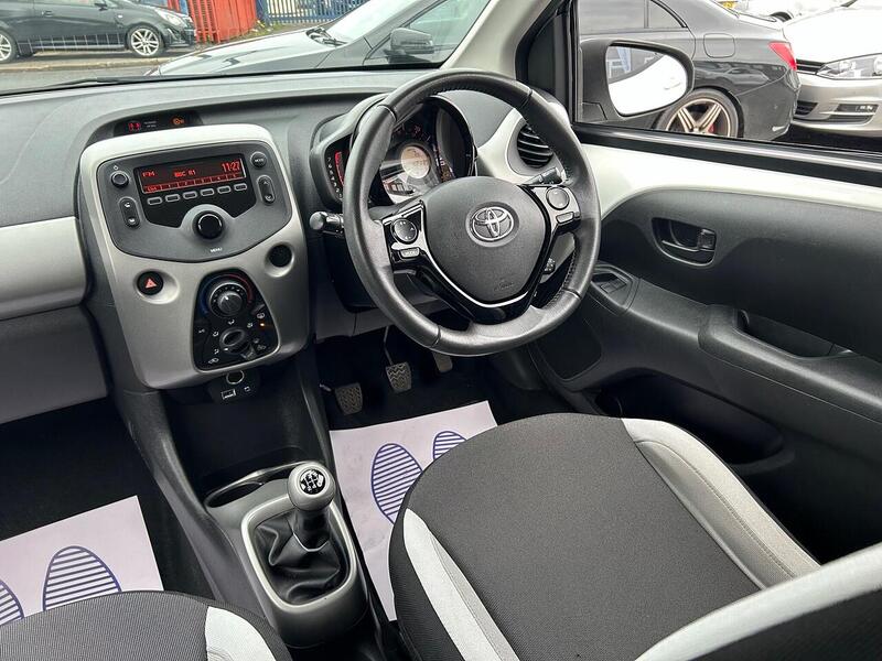 Used Toyota AYGO 2015 for sale - 77404575: Photo 16