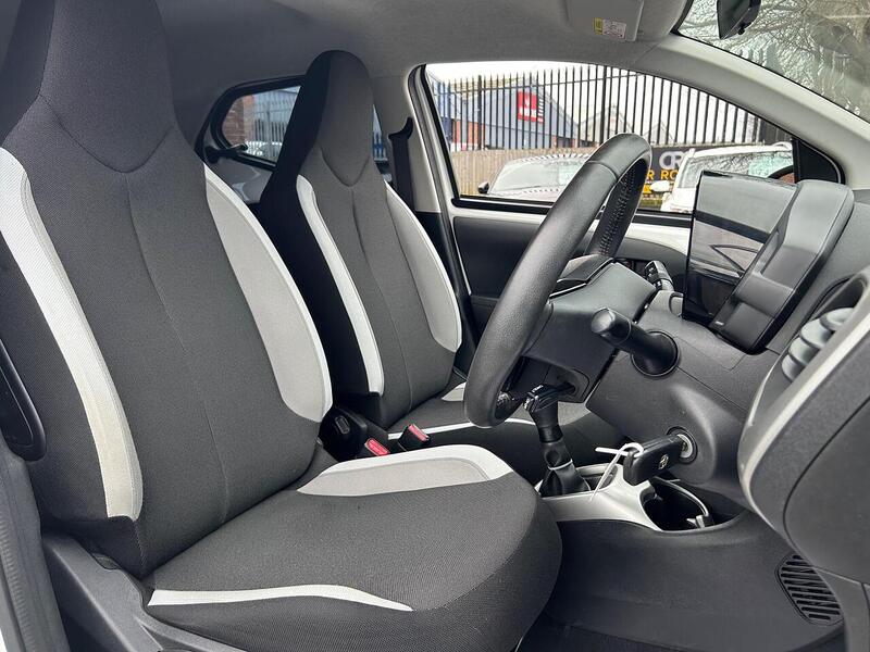 Used Toyota AYGO 2015 for sale - 77404575: Photo 20