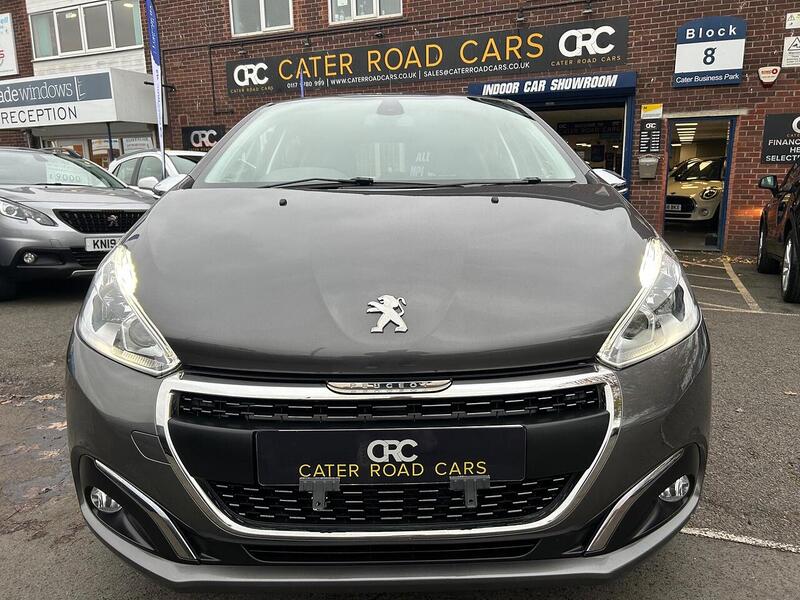 Used Peugeot 208 2018 for sale - 76464450: Photo 2