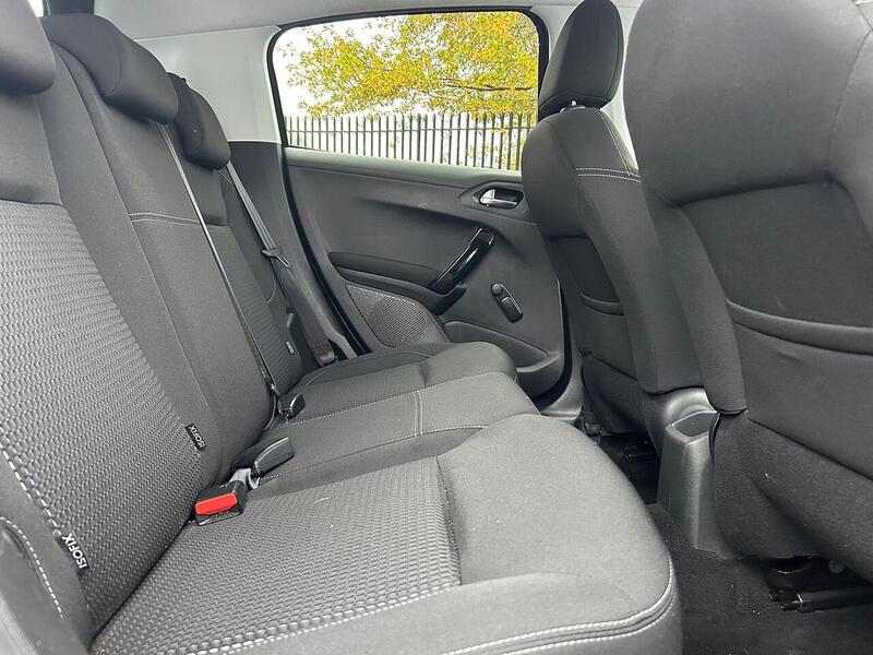 Used Peugeot 208 2018 for sale - 76464450: Photo 20