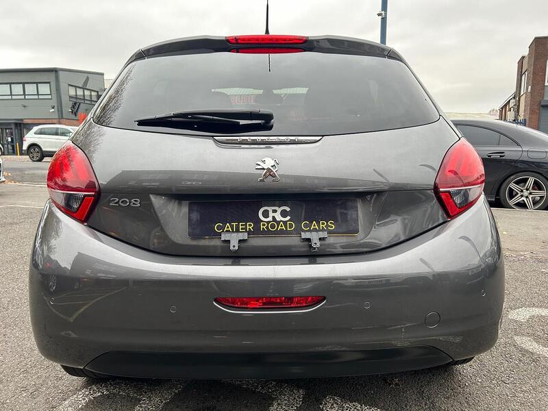 Used Peugeot 208 2018 for sale - 76464450: Photo 9