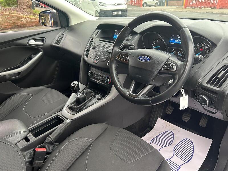 Used Ford Focus 2015 for sale - 77324435: Photo 13