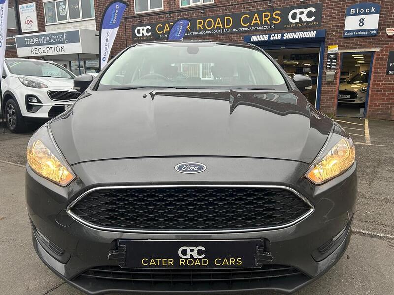 Used Ford Focus 2015 for sale - 77324435: Photo 2