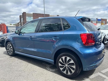 Used Volkswagen Polo 2016 for sale - 78955919: Photo