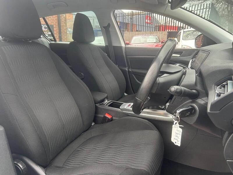 Used Peugeot 308 2014 for sale - 77034295: Photo 20