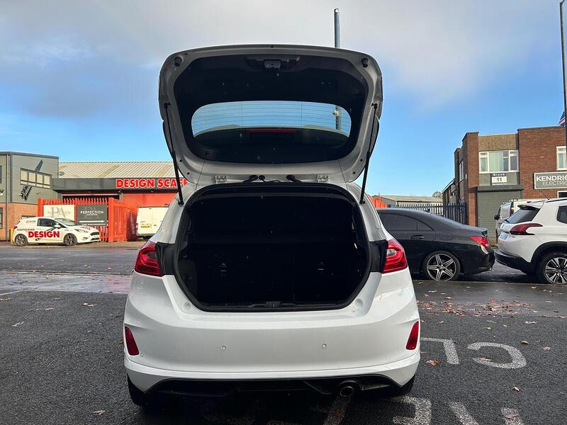 Used Ford Fiesta 2020 for sale - 76330398: Photo 28