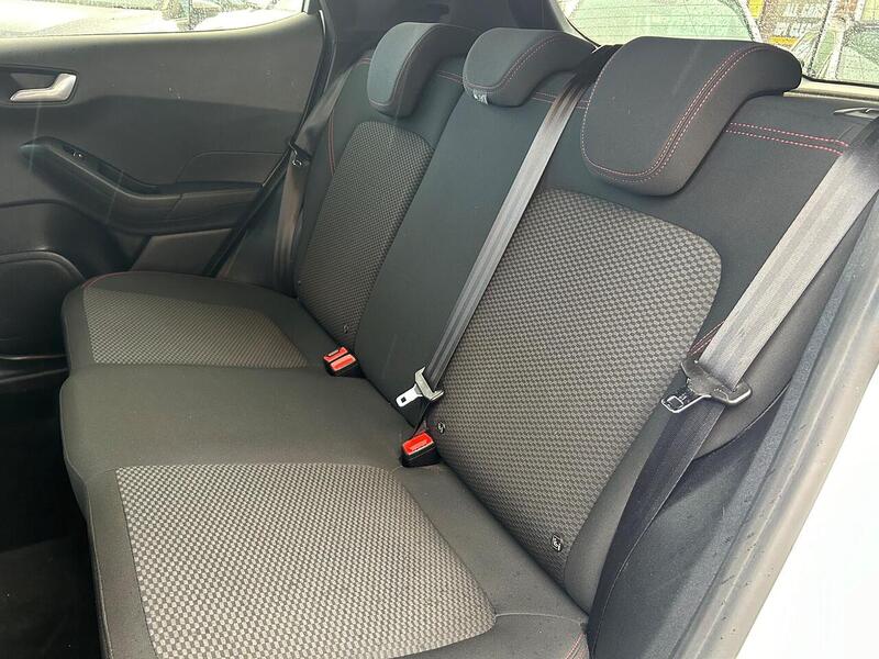 Used Ford Fiesta 2020 for sale - 76330398: Photo 32