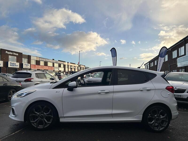 Used Ford Fiesta 2020 for sale - 76330398: Photo 7