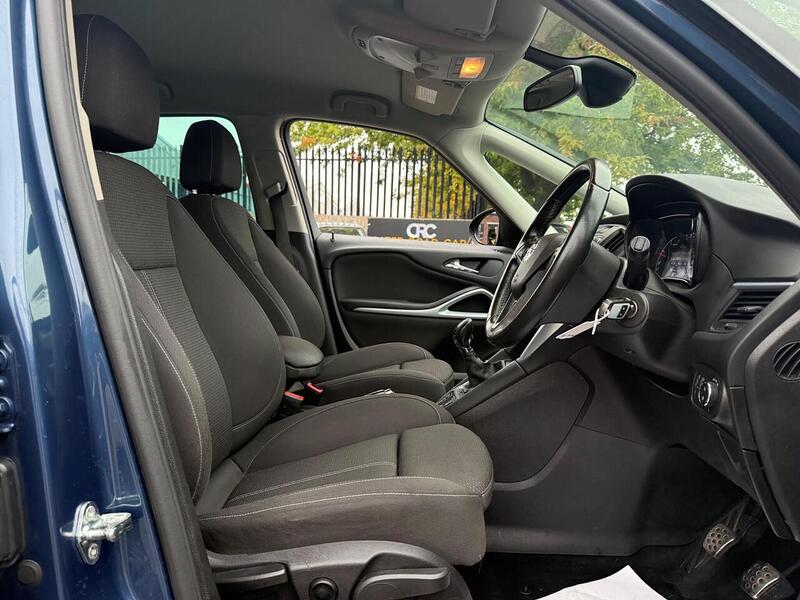 Used Vauxhall Zafira Tourer 2017 for sale - 76081365: Photo 18