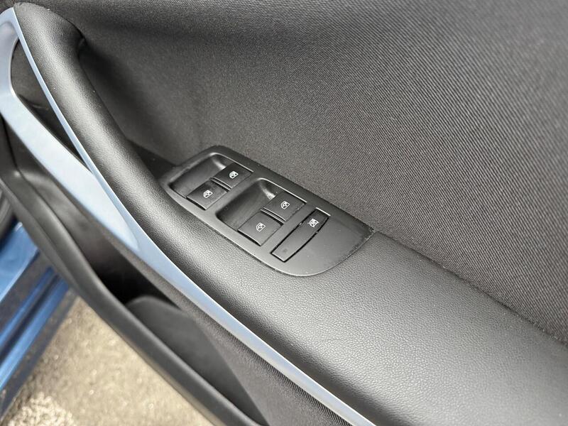 Used Vauxhall Zafira Tourer 2017 for sale - 76081365: Photo 20