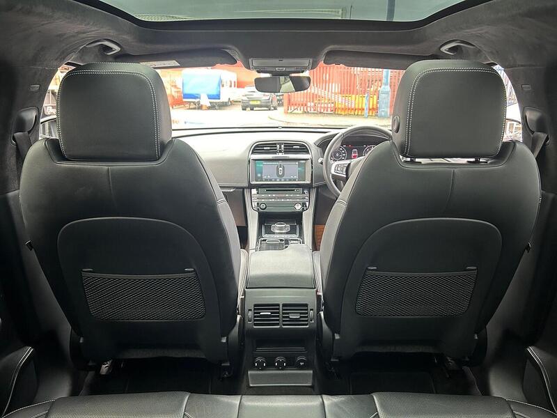 Used Jaguar F-Pace 2020 for sale - 77693903: Photo 29