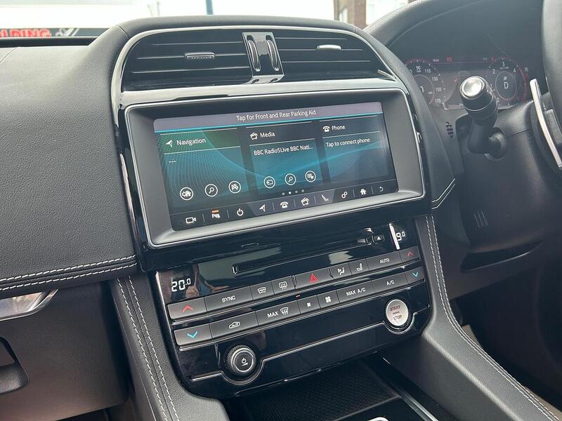 Used Jaguar F-Pace 2020 for sale - 77693903: Photo 34