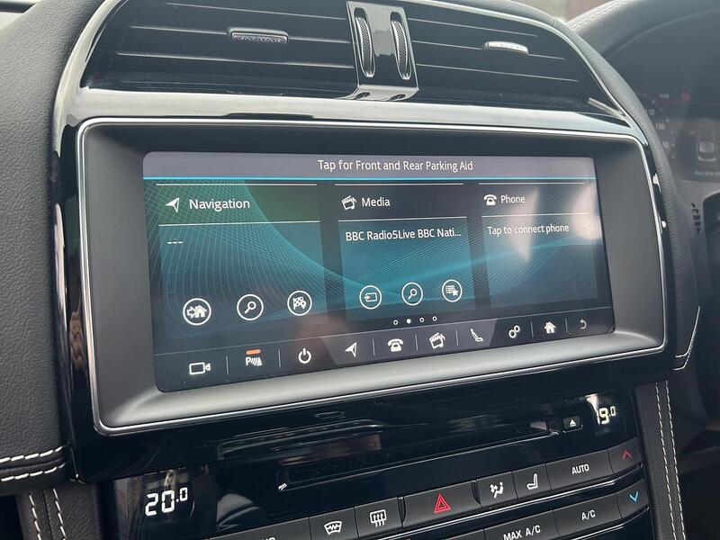 Used Jaguar F-Pace 2020 for sale - 77693903: Photo 35