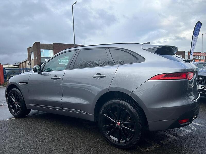 Used Jaguar F-Pace 2020 for sale - 77693903: Photo 7