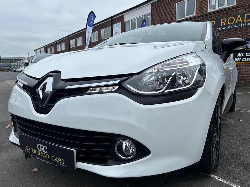 Used Renault Clio 2016 for sale - 76341109: Photo 11