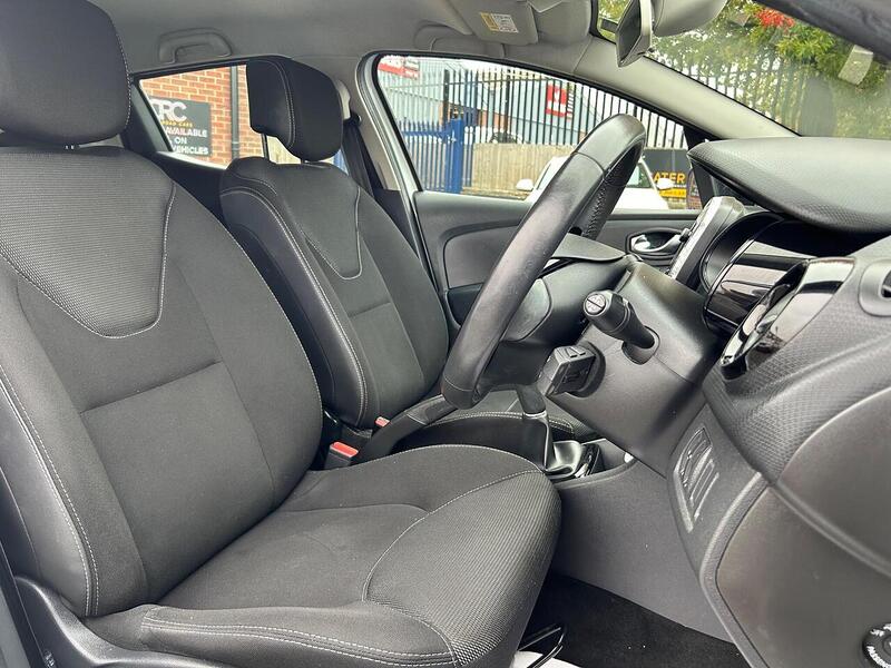 Used Renault Clio 2016 for sale - 76341109: Photo 13