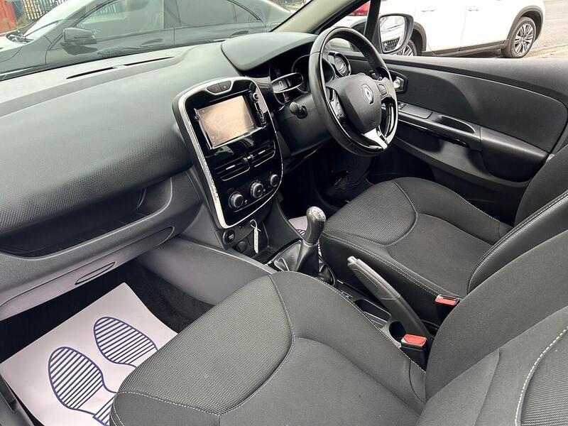 Used Renault Clio 2016 for sale - 76341109: Photo 33