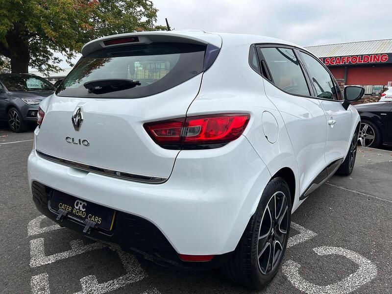 Used Renault Clio 2016 for sale - 76341109: Photo 6