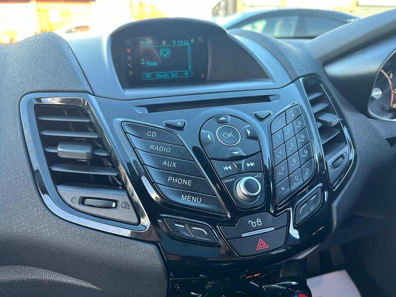 Used Ford Fiesta 2015 for sale - 76778066: Photo 18