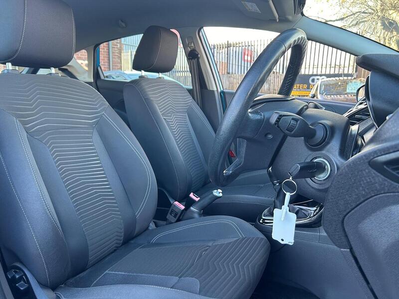 Used Ford Fiesta 2015 for sale - 76778066: Photo 21