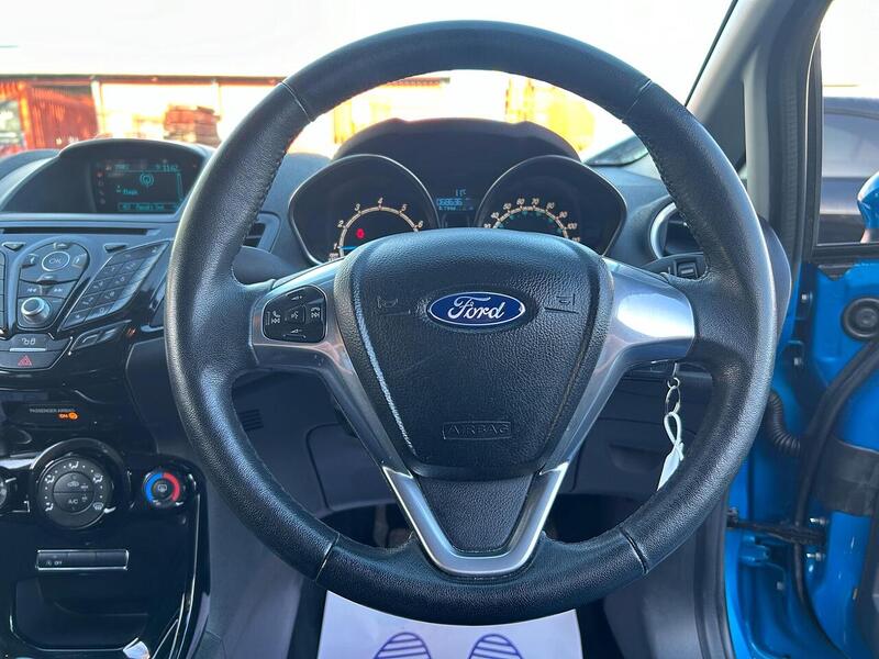 Used Ford Fiesta 2015 for sale - 76778066: Photo 31