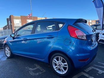 Used Ford Fiesta 2015 for sale - 76778066: Photo