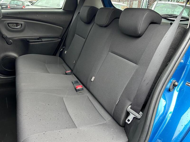 Used Toyota Yaris 2016 for sale - 76605249: Photo 23