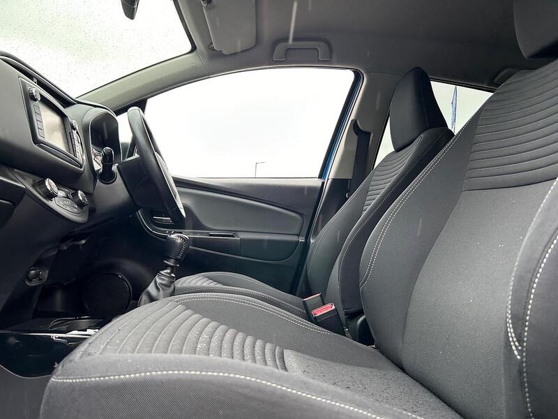 Used Toyota Yaris 2016 for sale - 76605249: Photo 33