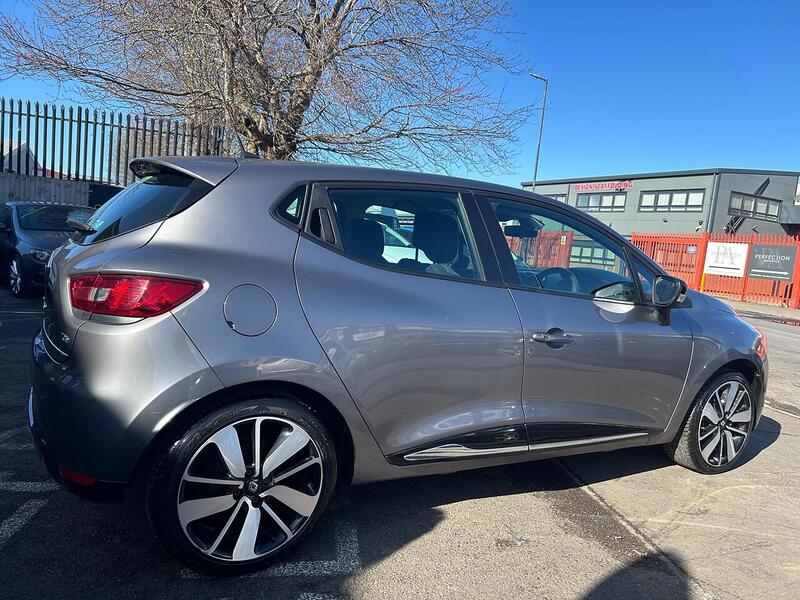 Used Renault Clio for sale - 77889177: Photo 10