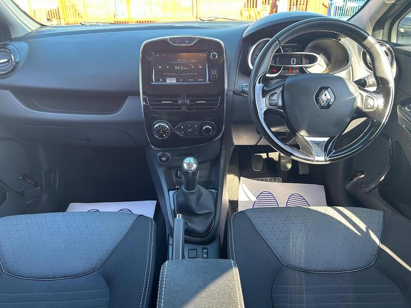 Used Renault Clio for sale - 77889177: Photo 14
