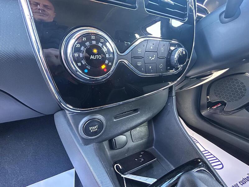 Used Renault Clio for sale - 77889177: Photo 17