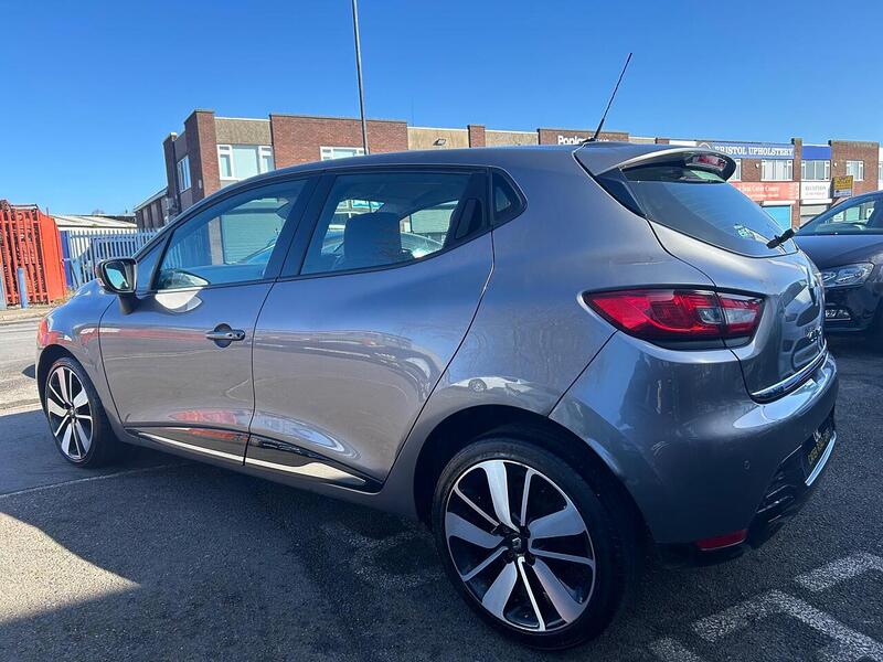 Used Renault Clio for sale - 77889177: Photo 4